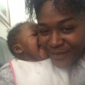 Meet your Posher, Simone